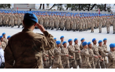 ATANAMAYAN ESKİ UZMAN ÇAVUŞLAR HAK ARAYIŞINDA